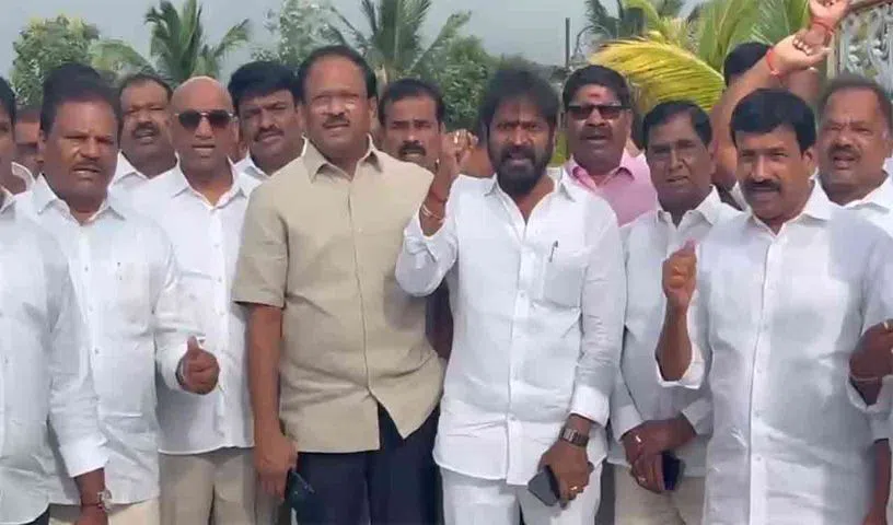 తుంగభద్ర జలాల దోపిడీపై పోరుబాట.