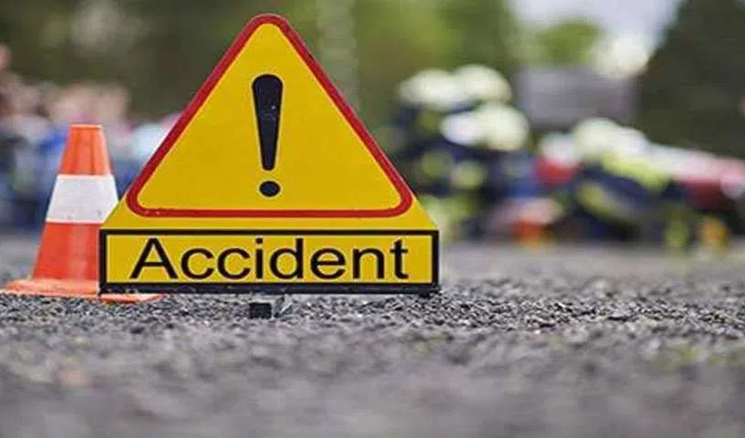 శంషాబాద్‌లో బొలేరో వాహనం బీభత్సం.. 